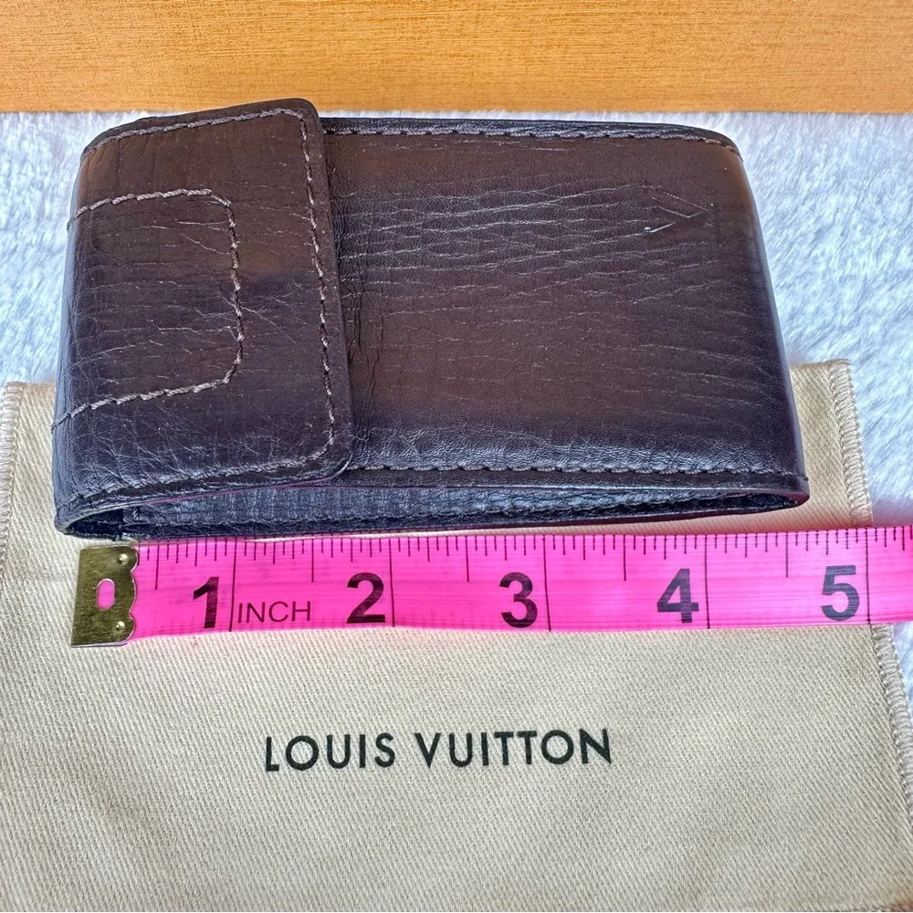Louis Vuitton brown soft leather card ID holder keychain pouch - Picture 13 of 14